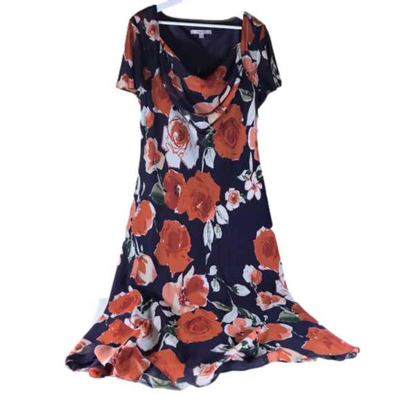 Jacques Vert Maxi Dress Size 16, Lined Flower Pattern, Butterfly Sleeves - Picture 1 of 8